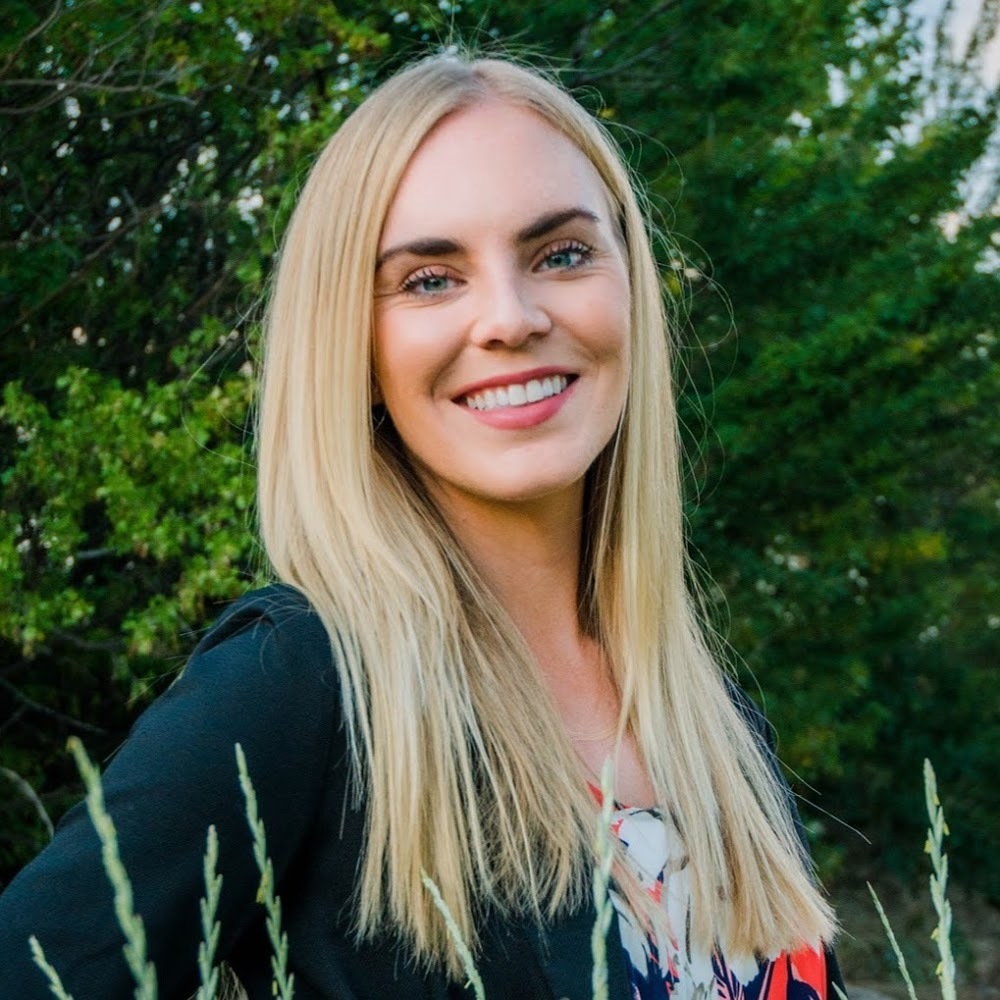 Meet your Posher, Amelia